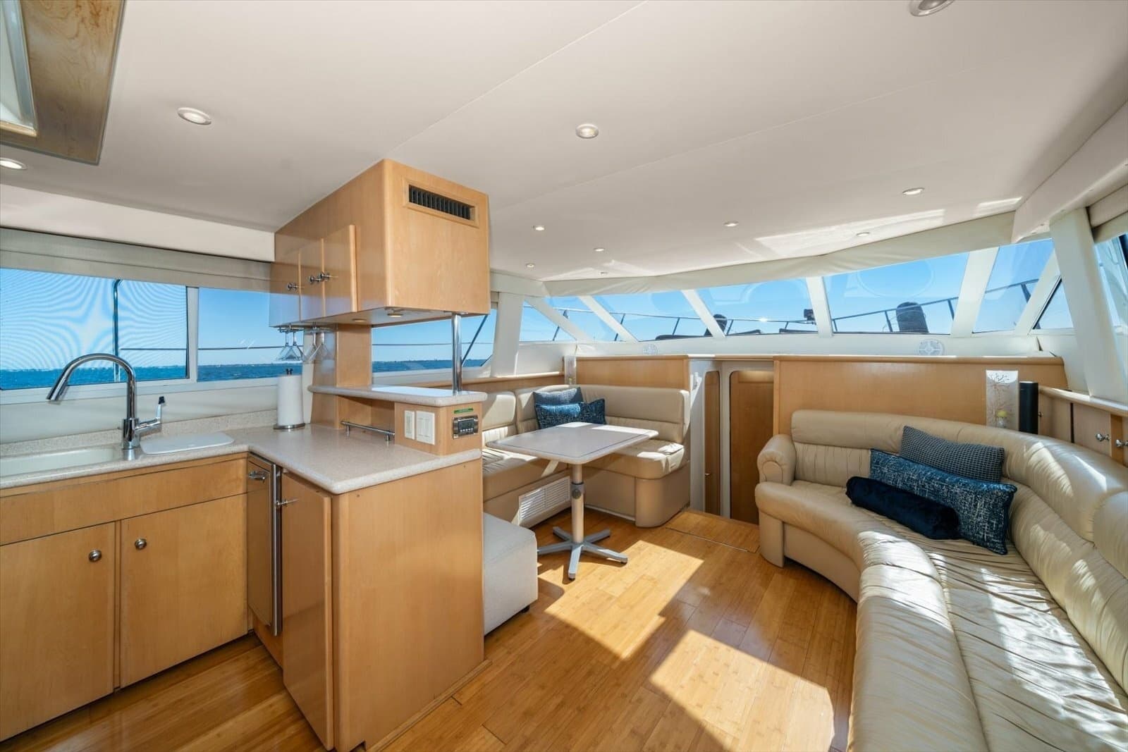 1998 Carver 455 Aft Cabin MY