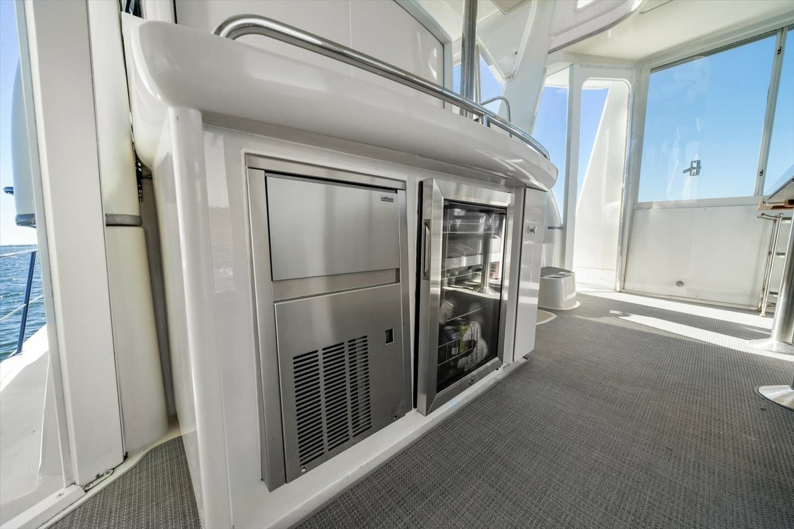 1998 Carver 455 Aft Cabin MY