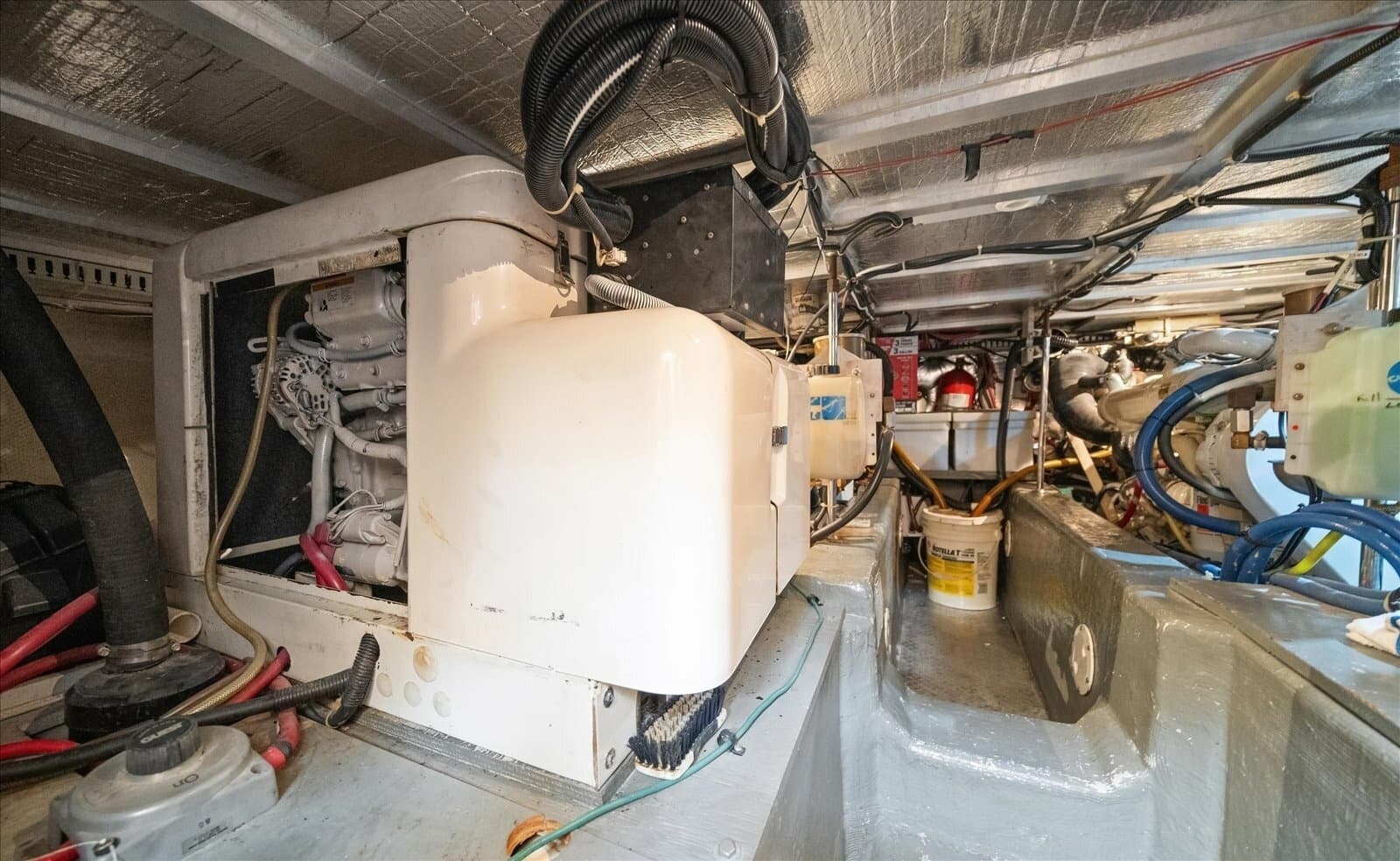 1998 Carver 455 Aft Cabin MY