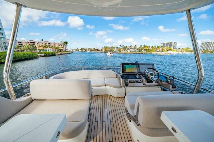 2024 Galeon 560 FLY