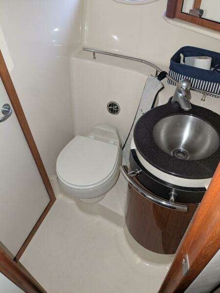 2004 Sea Ray 390 Sundancer