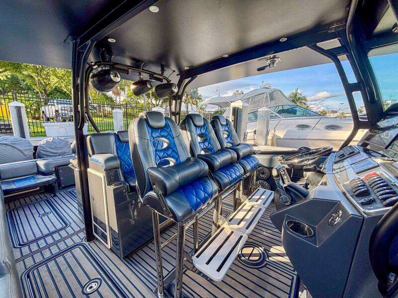 2016 Hydra-Sports 4200 Siesta