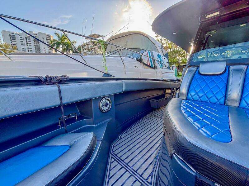 2016 Hydra-Sports 4200 Siesta