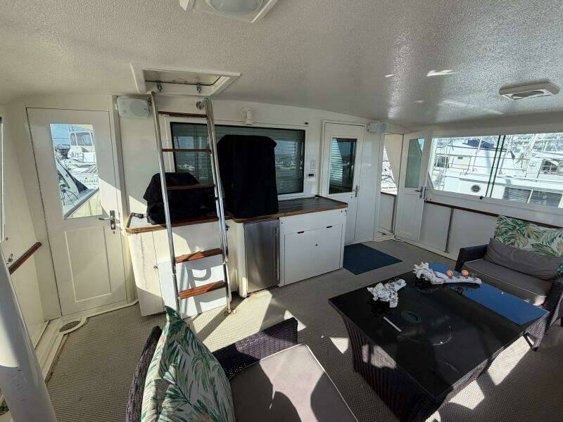 1987 Hatteras Motor Yacht