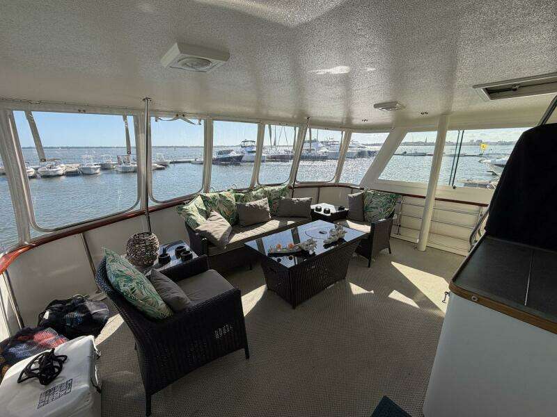 1987 Hatteras Motor Yacht