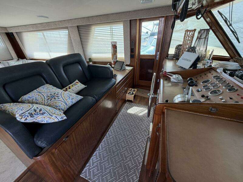 1987 Hatteras Motor Yacht