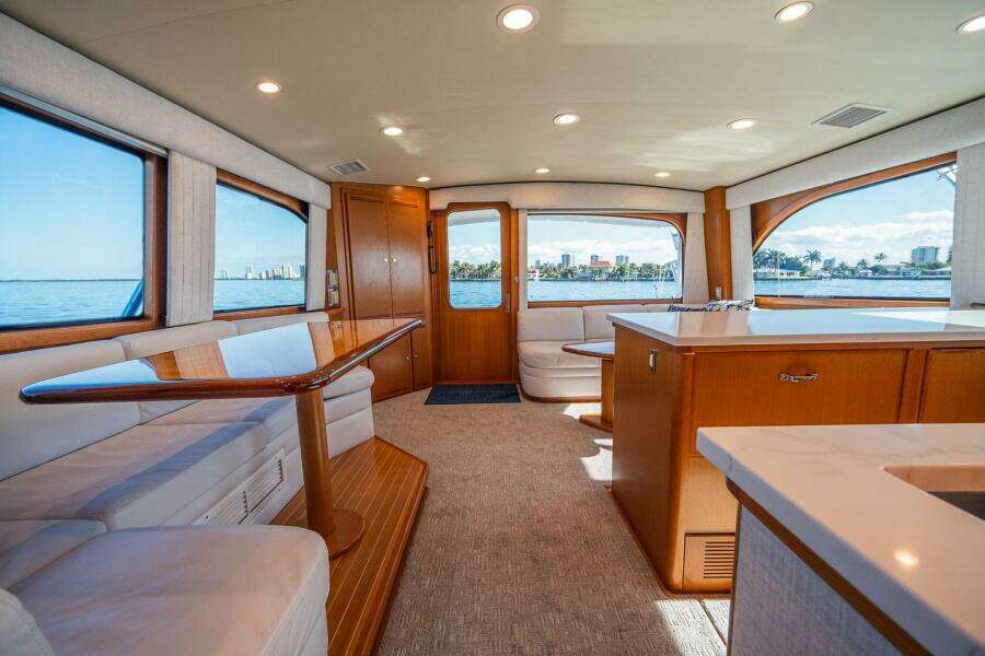 2009 Cabo 52 Flybridge
