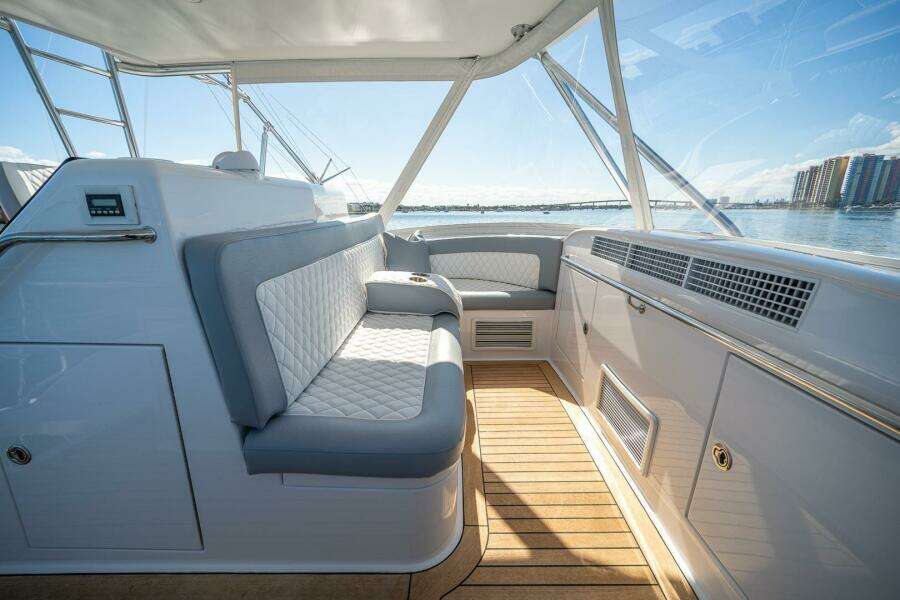 2009 Cabo 52 Flybridge