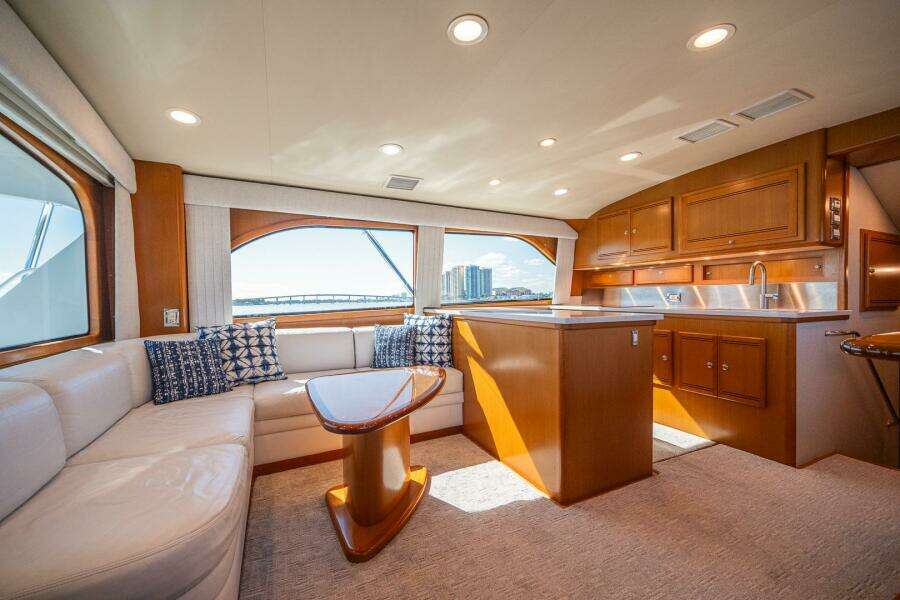 2009 Cabo 52 Flybridge