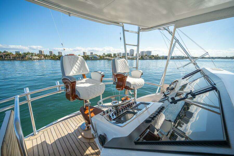 2009 Cabo 52 Flybridge