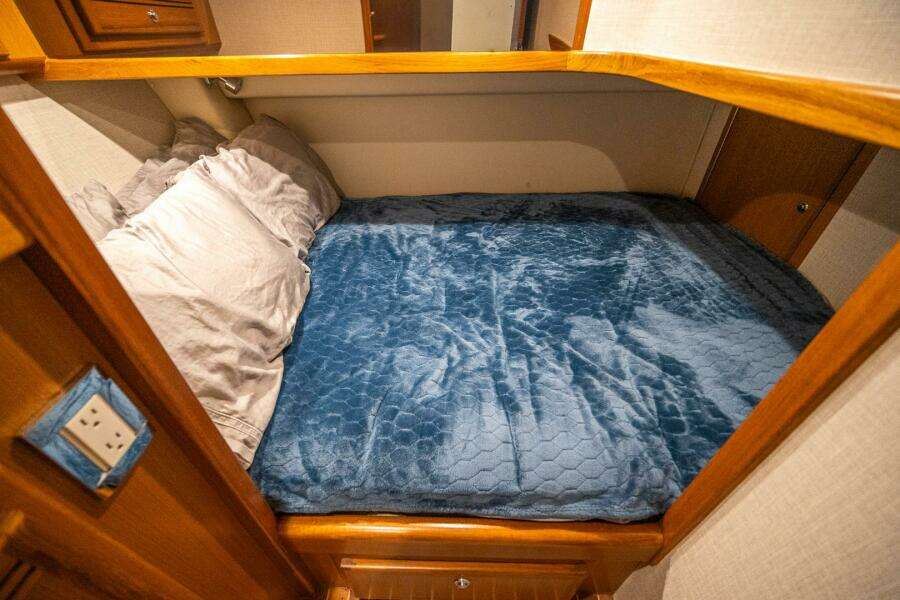 2009 Cabo 52 Flybridge