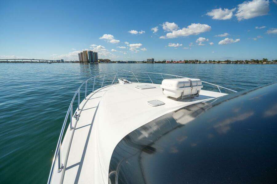 2009 Cabo 52 Flybridge