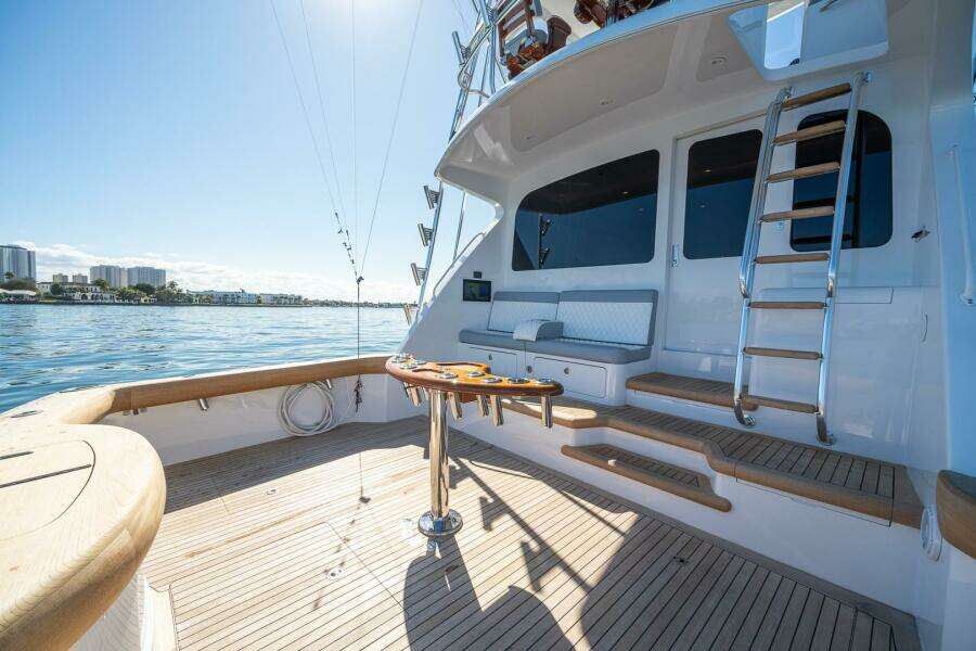 2009 Cabo 52 Flybridge