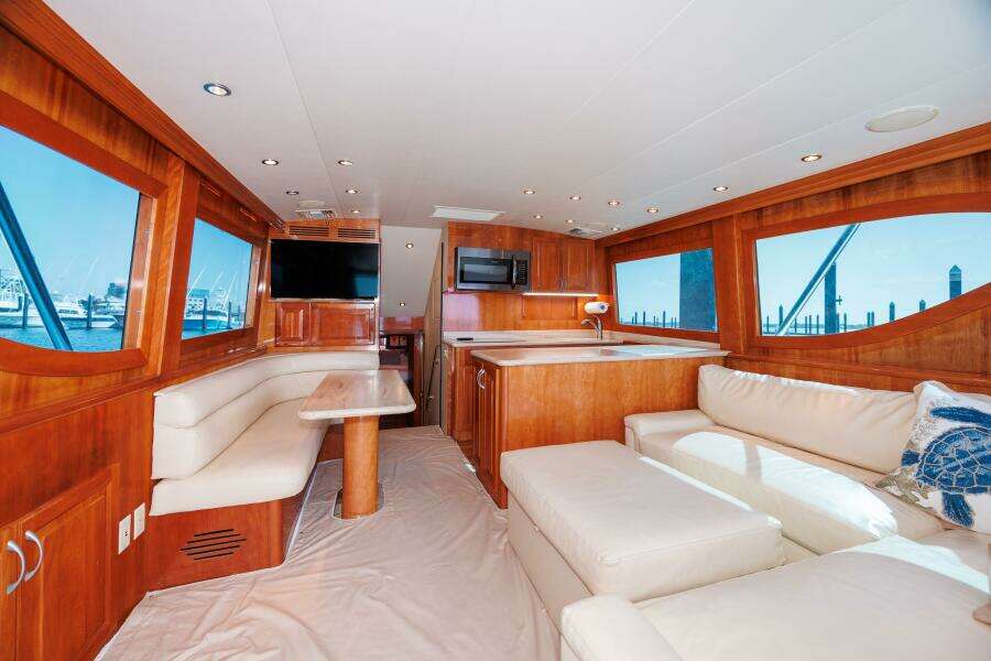 2002 Hatteras 50 Convertible 