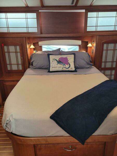 2014 Sabre 48 Salon Express