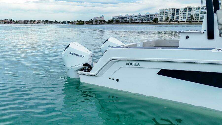 2022 Aquila 28 Molokai