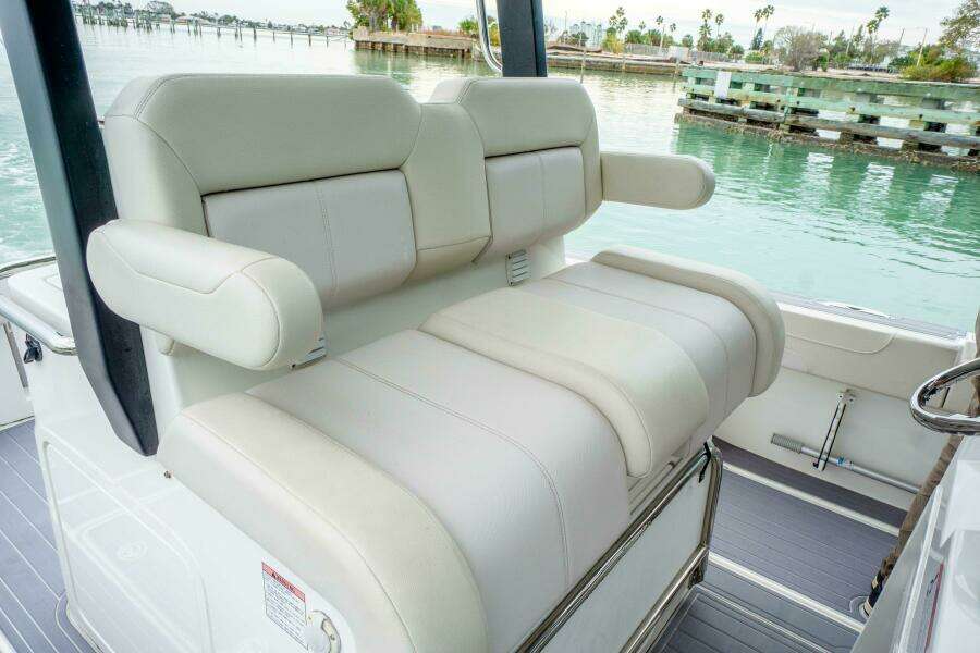 2022 Aquila 28 Molokai