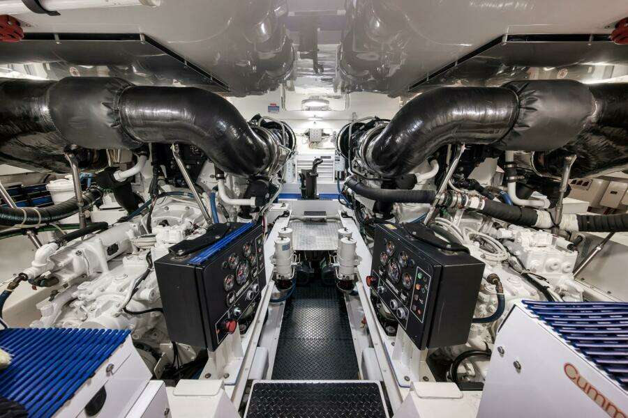 Viking 60 Bottom Line - Engine Room