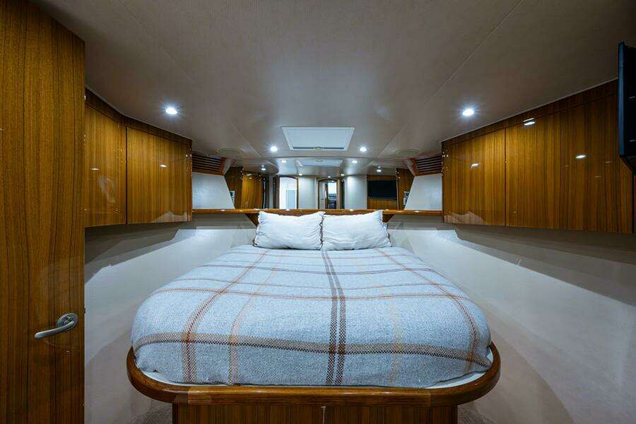 Viking 60 Bottom Line - Interior Stateroom