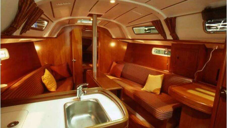 2003 Beneteau Oceanis 311 - Salon