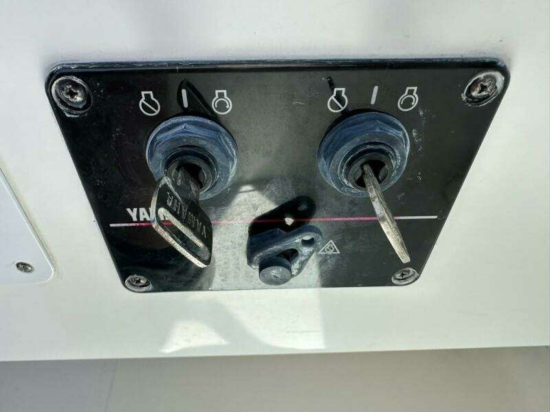 2001 Stamas 310 Express