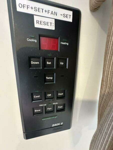 2001 Stamas 310 Express