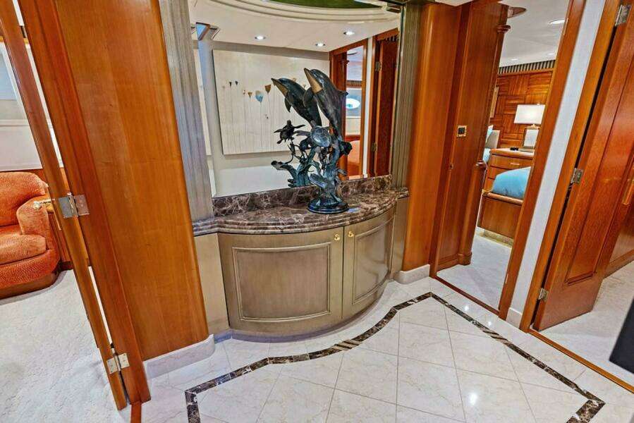 2001 West Bay Sonship