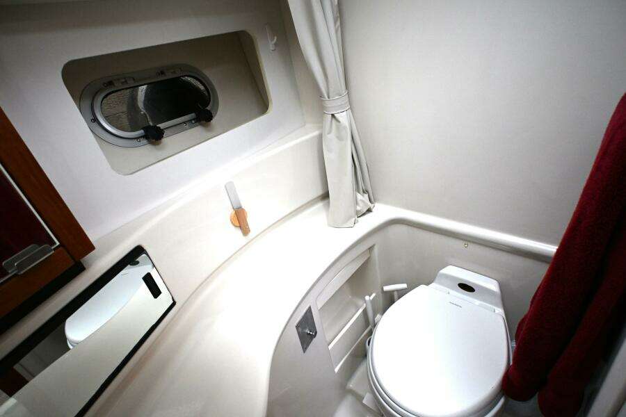 1996 Bayliner 4087 Aft Cabin Motoryacht