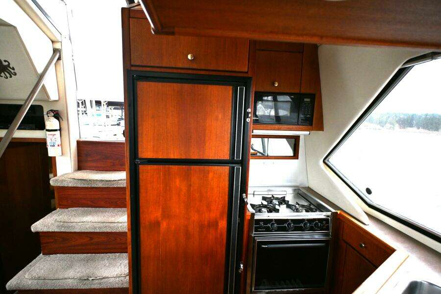 1996 Bayliner 4087 Aft Cabin Motoryacht