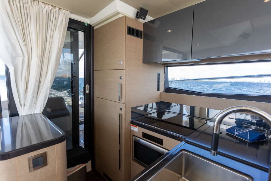 2017 Prestige 50 FLY