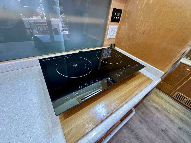 2000 Navigator 4600 Classic