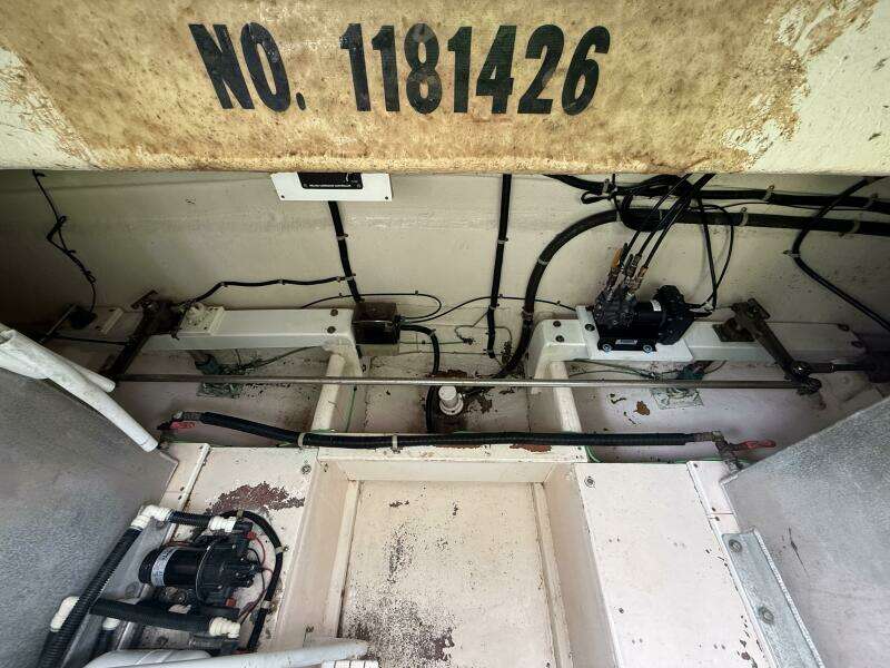 2000 Navigator 4600 Classic