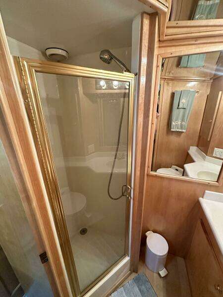 2000 Navigator 4600 Classic