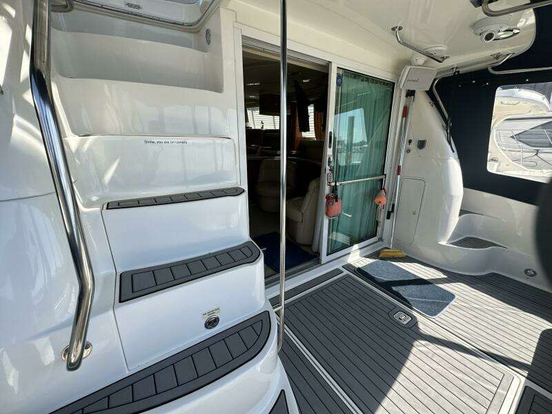 2000 Sea Ray 480 Sedan Bridge