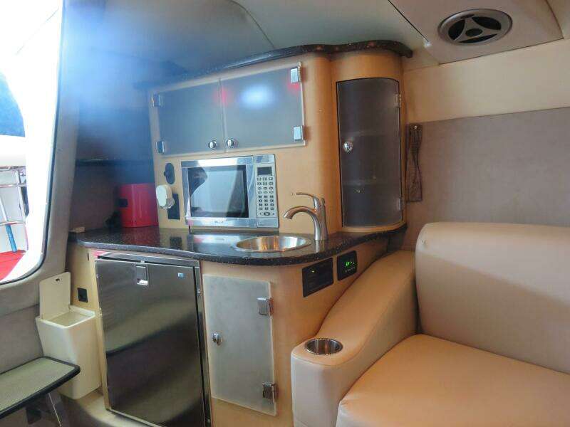 2008 Baja 335 Performance Cruiser