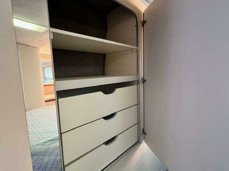 1989 Trojan 12M Motor Yacht