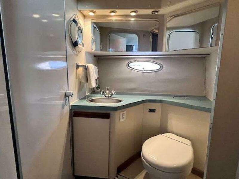 1989 Trojan 12M Motor Yacht