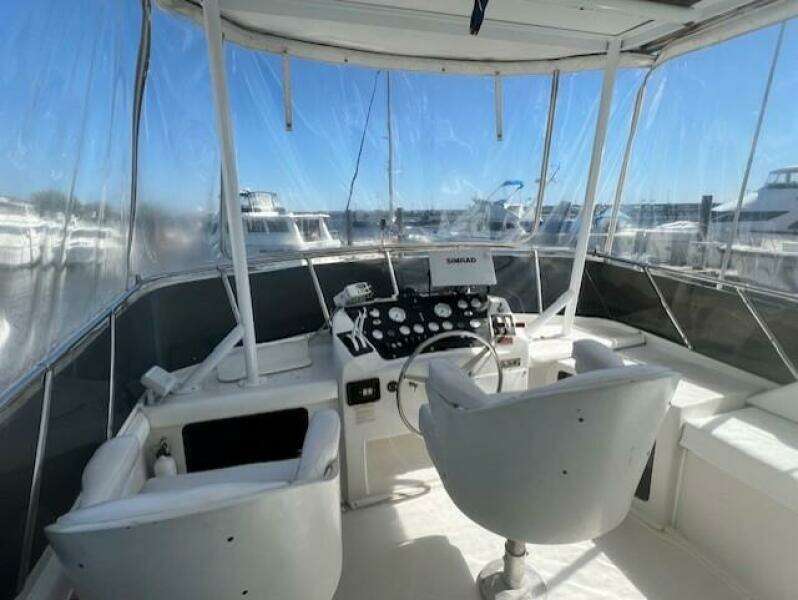 1989 Trojan 12M Motor Yacht