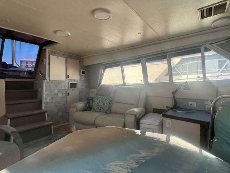 1989 Trojan 12M Motor Yacht