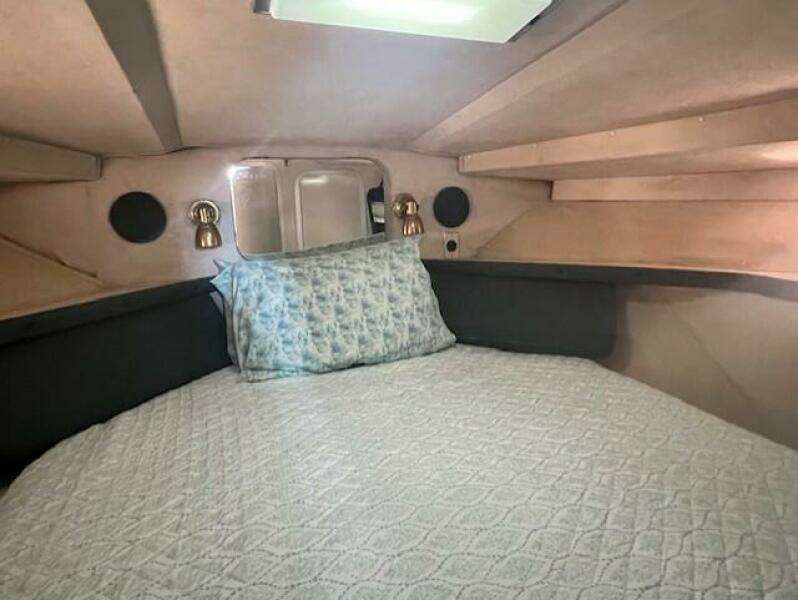 1989 Trojan 12M Motor Yacht