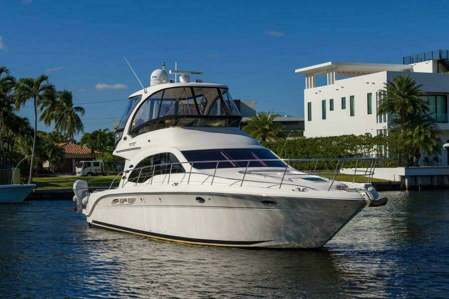 Sea Ray 52 -  Seas The Day- Profile
