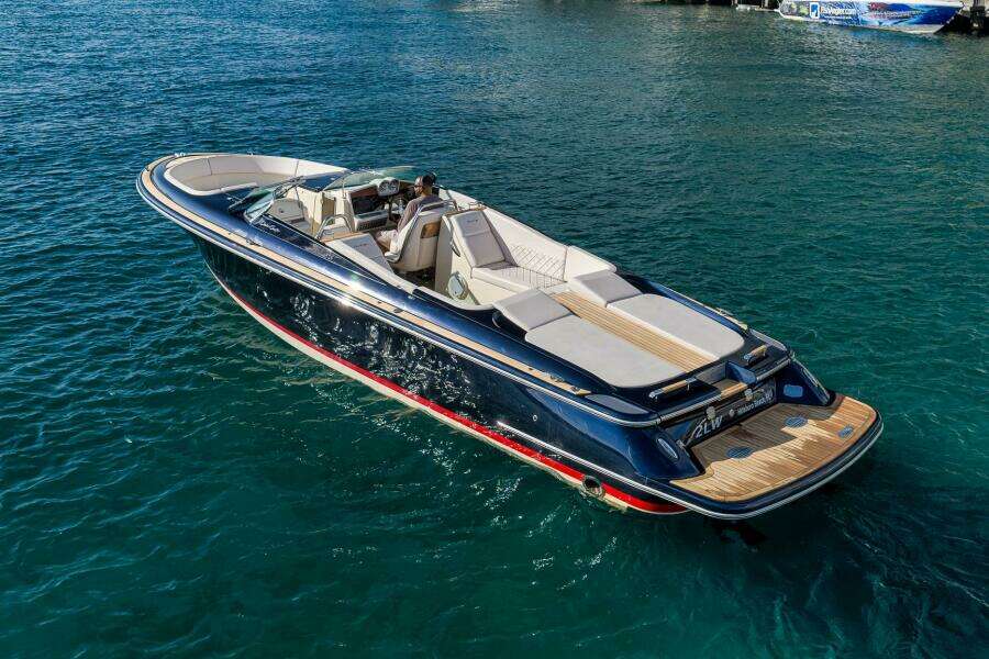 Chris-Craft 34 - 2LW - Profile