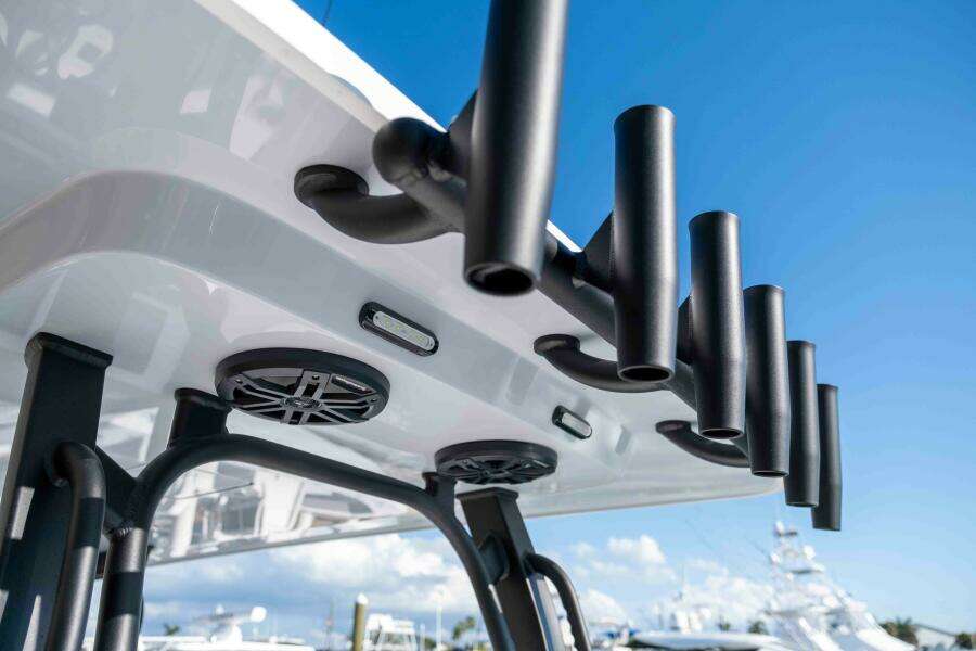 2026 Reef Runner 340