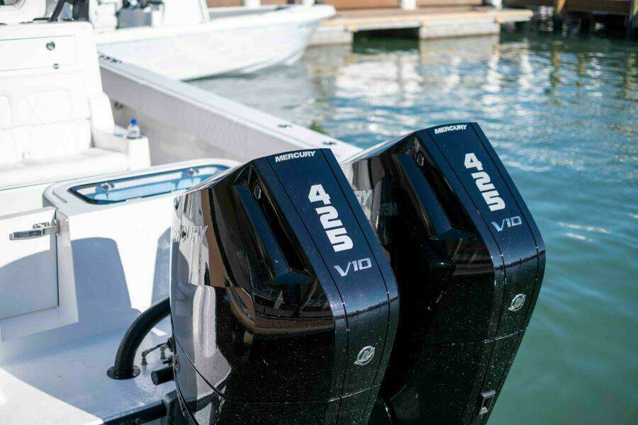 2026 Reef Runner 340