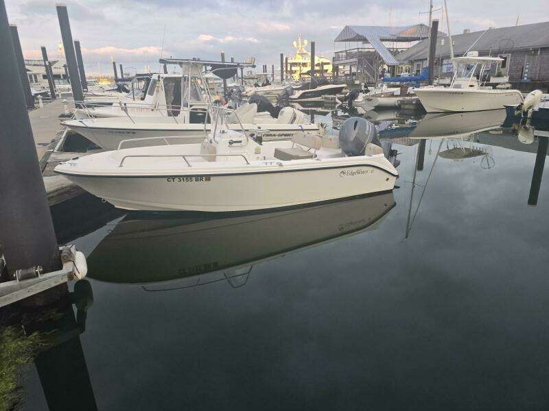 2024 Edgewater 170CC