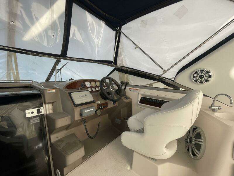 2006 Regal 2860 Window Express