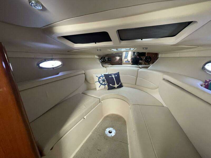 2006 Regal 2860 Window Express