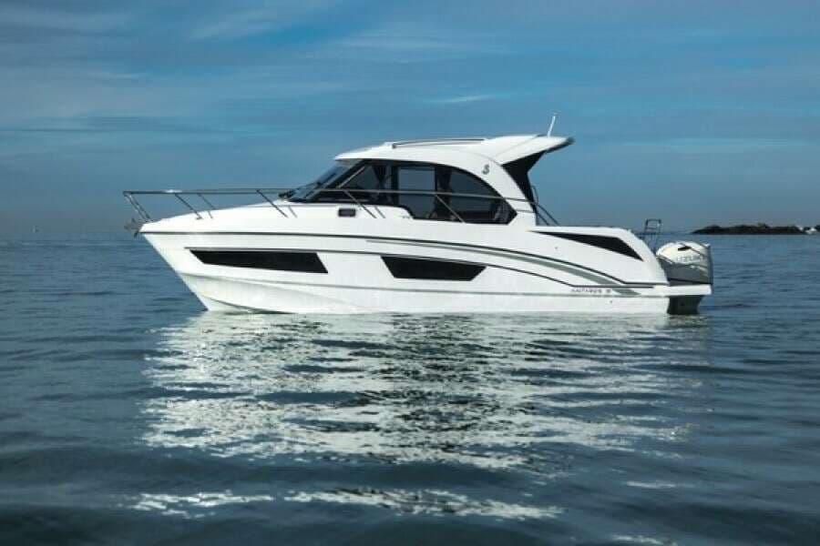 2026 Beneteau Antares 9