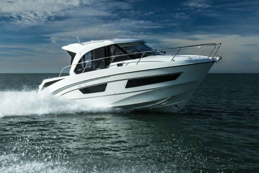 2026 Beneteau Antares 9
