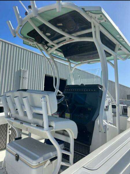 2021 Wellcraft 222 Fisherman